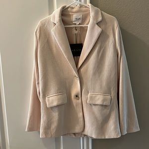 LE LISTEN COLLECTION beautiful knit oversized cream jacket/blazer NWT. NEW
